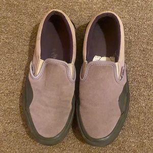 used vans lizzie armanto slip on ✨